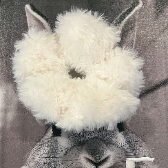 One Faux Fur Hair Scrunchie - Winners Choice - Picture 3 of 7